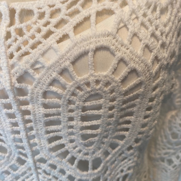 Adiva White Lace Camisole Top - Picture 2 of 4